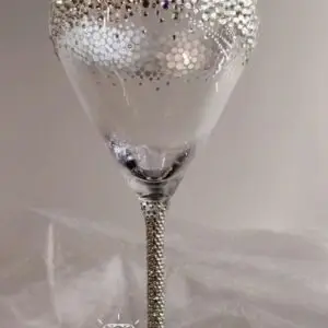 Luxury Rhinestone Glass – 590 ml, Fully Handcrafted