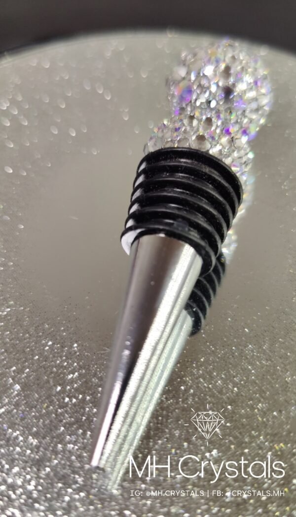 Crystal-Covered Metal Wine Bottle Stopper – Elegant Accessory - Image 5