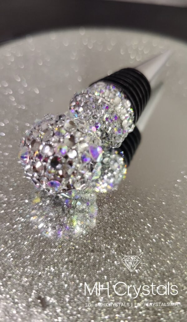 Crystal-Covered Metal Wine Bottle Stopper – Elegant Accessory - Image 3